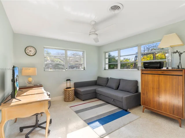 13455 SW 100th Ct, Miami FL 33176