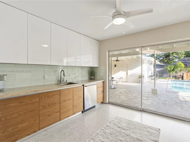 13455 SW 100th Ct, Miami FL 33176