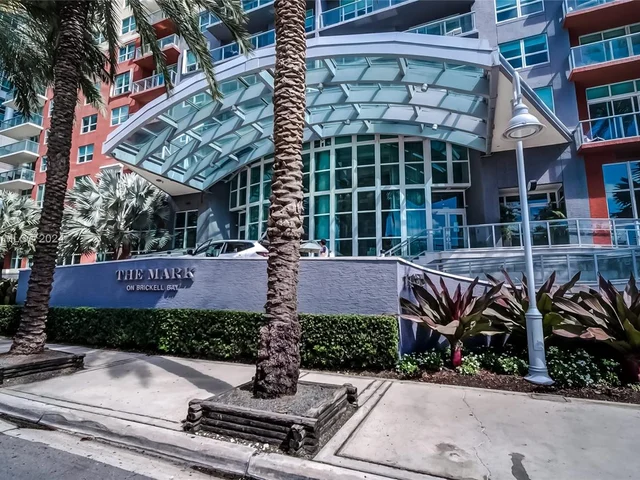 1155 Brickell Bay Dr # 2005, Miami FL 33131