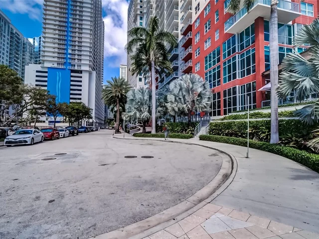1155 Brickell Bay Dr # 2005, Miami FL 33131
