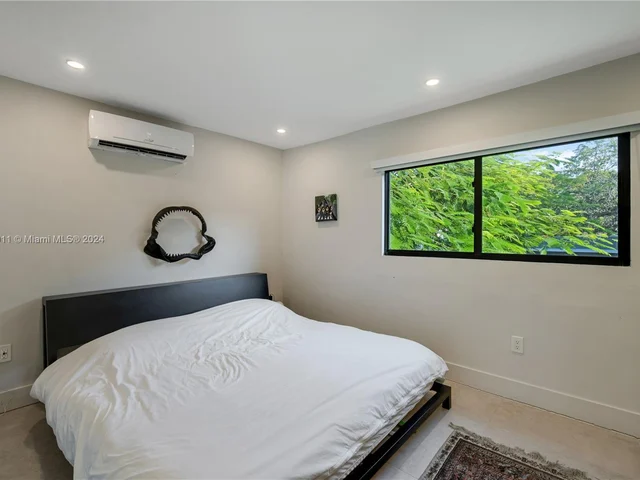 145 NE 49th St # B, Miami FL 33137