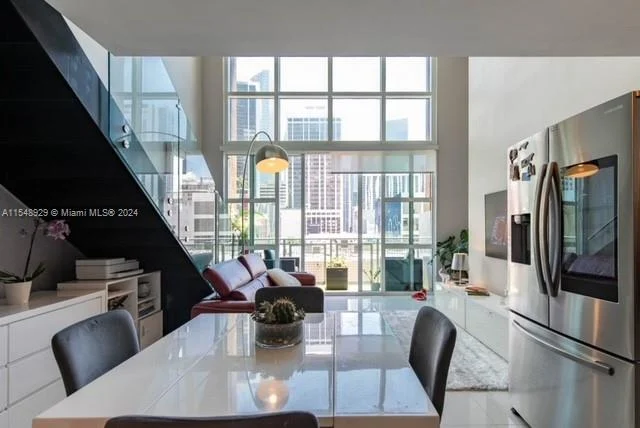 253 NE 2nd St # 416, Miami FL 33132