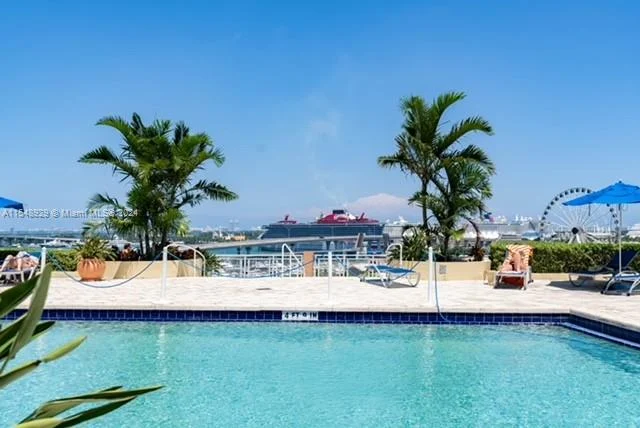 253 NE 2nd St # 416, Miami FL 33132