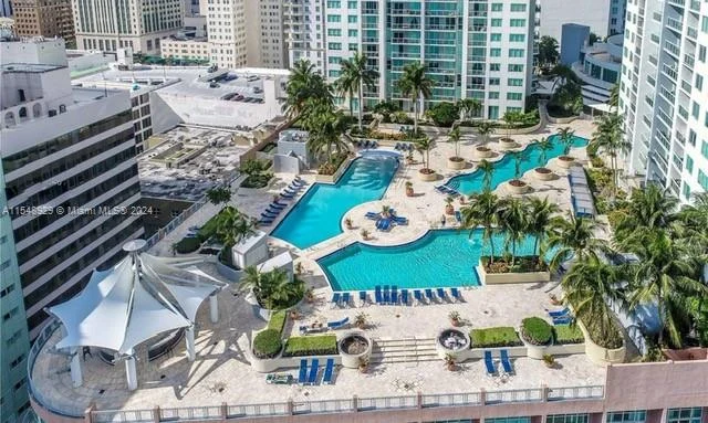 253 NE 2nd St # 416, Miami FL 33132