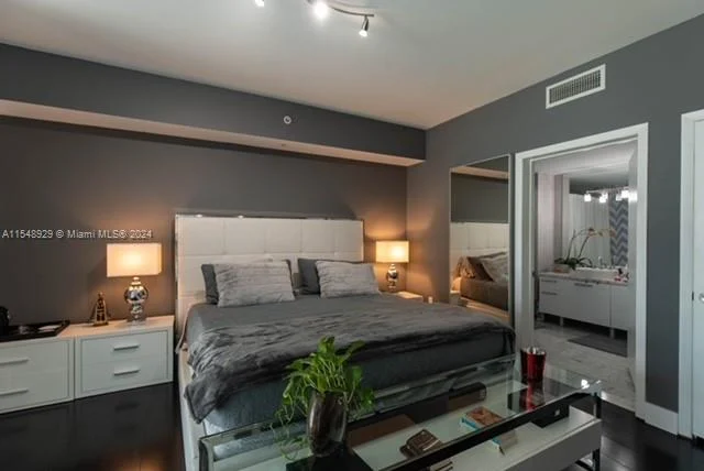 253 NE 2nd St # 416, Miami FL 33132