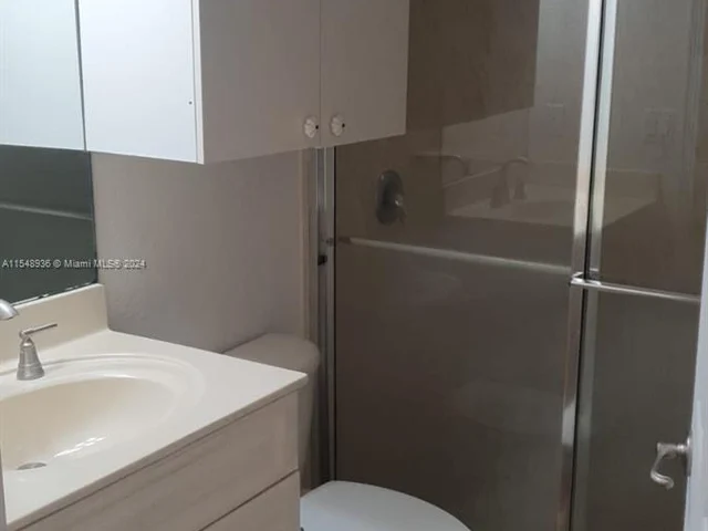 9720 Isles Cay Dr, Delray Beach FL 33446