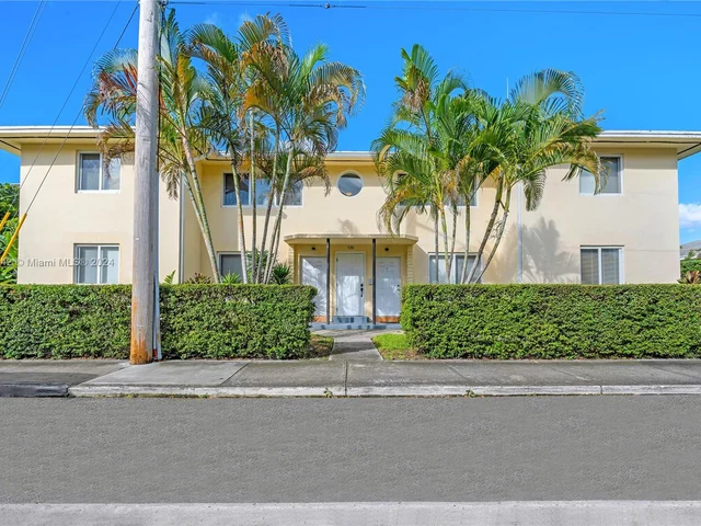 2445 SW 10th St # D, Miami FL 33135