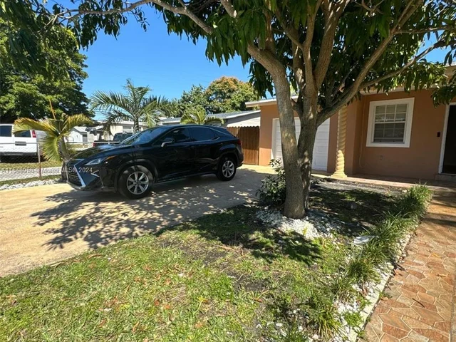 19431 NE 1st Ct, Miami FL 33179