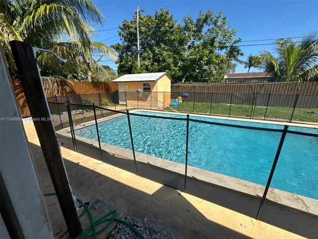 19431 NE 1st Ct, Miami FL 33179