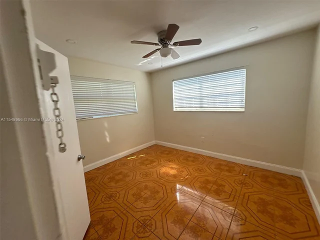 19431 NE 1st Ct, Miami FL 33179