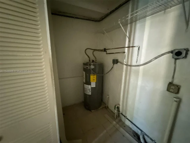 19431 NE 1st Ct, Miami FL 33179