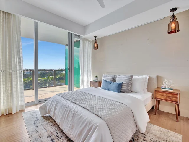 360 Ocean Dr # 601S, Key Biscayne FL 33149