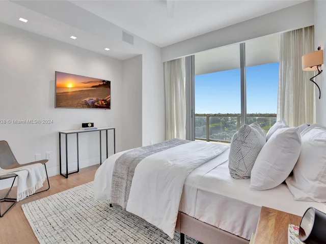 360 Ocean Dr # 601S, Key Biscayne FL 33149