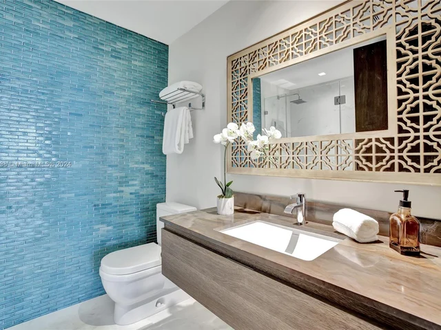 360 Ocean Dr # 601S, Key Biscayne FL 33149