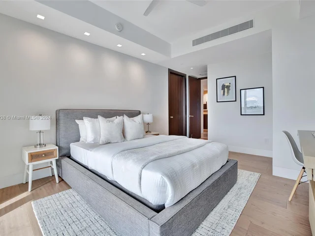 360 Ocean Dr # 601S, Key Biscayne FL 33149