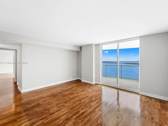 2101 Brickell Ave # 906, Miami FL 33129