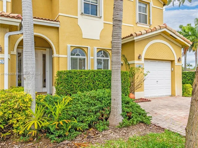13727 SW 116th Ln # 0, Miami FL 33186