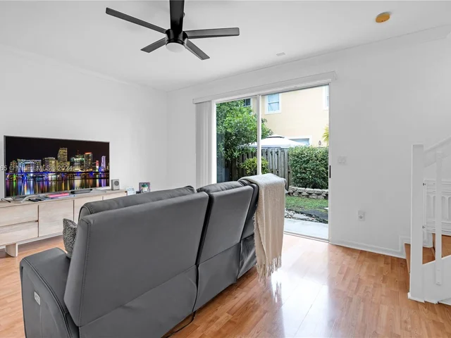 13727 SW 116th Ln # 0, Miami FL 33186