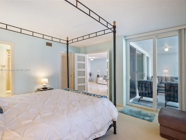 1057 Hillsboro Mile # 214, Hillsboro Beach FL 33062