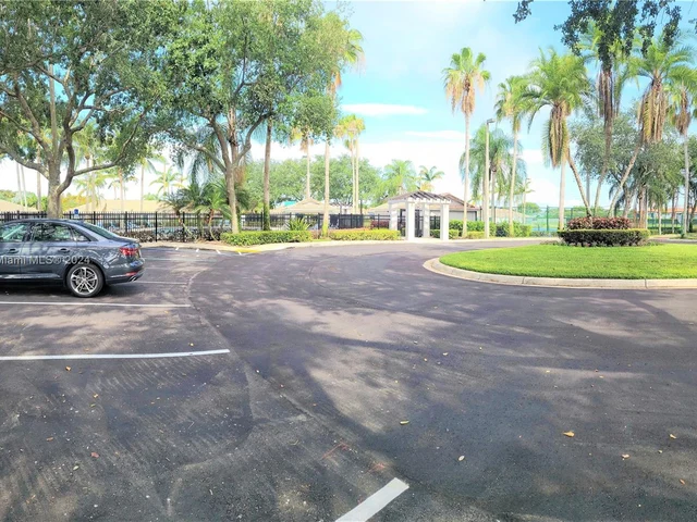 1891 SW 118th Ave # 1891, Miramar FL 33025