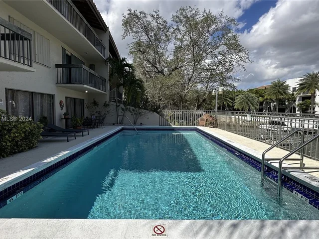 5201 Orduna Drive # 7, Coral Gables FL 33146