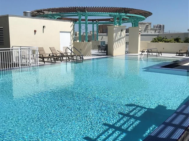 7275 SW 90th St # C313, Miami FL 33156