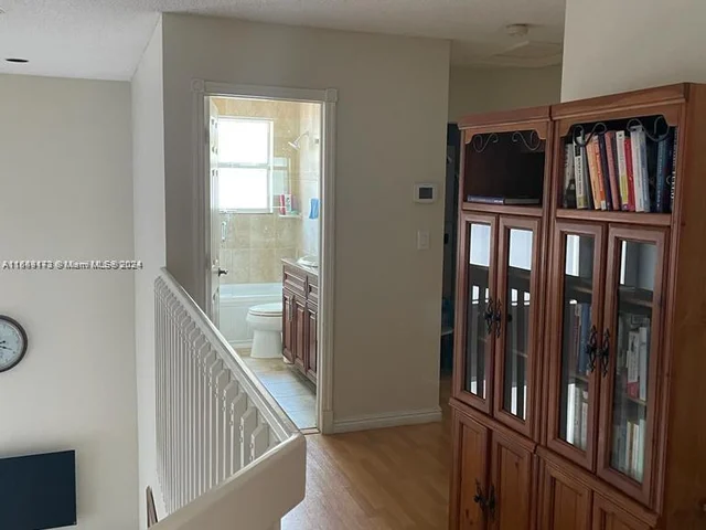 1095 Weeping Willow Way, Hollywood FL 33019