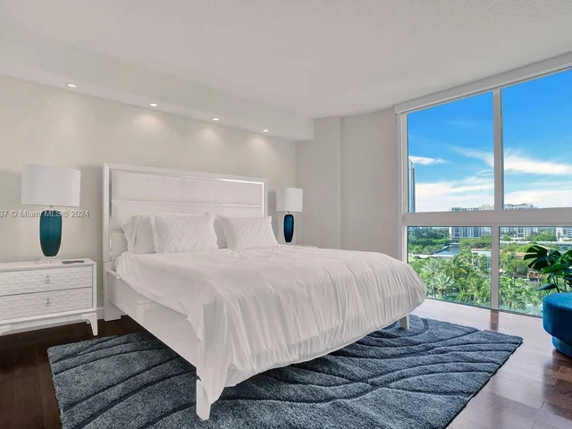 150 Sunny Isles Blvd # 805, Sunny Isles Beach FL 33160