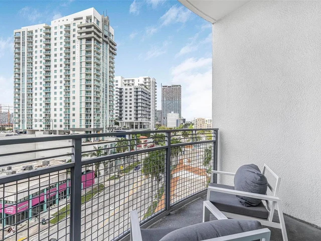 350 NE 24th St # 711, Miami FL 33137
