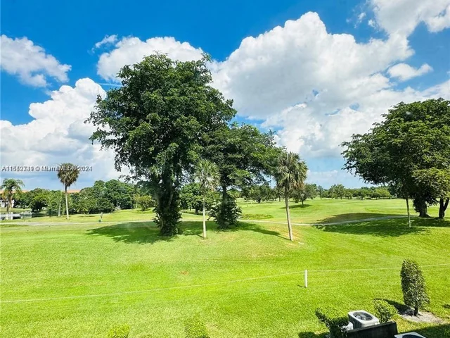 551 SW 135th Ave # 206B, Pembroke Pines FL 33027