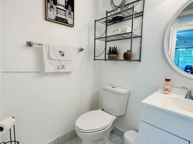 551 SW 135th Ave # 206B, Pembroke Pines FL 33027