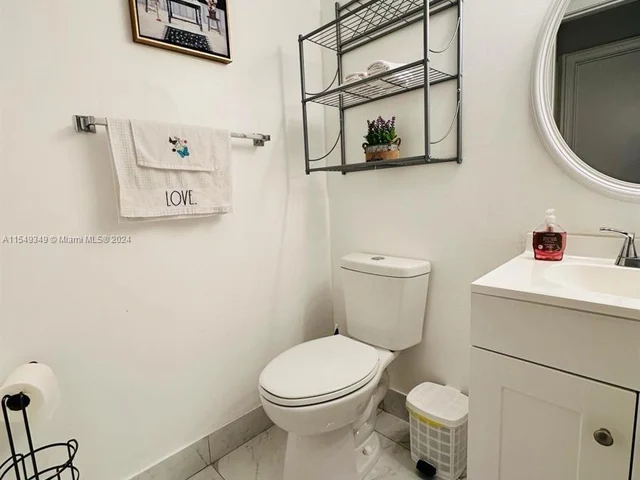 551 SW 135th Ave # 206B, Pembroke Pines FL 33027