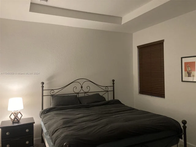 1100 SE 26th Ter, Homestead FL 33035