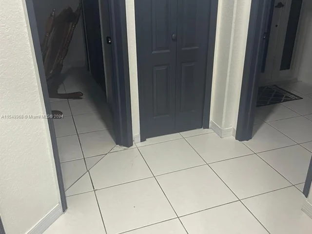 18214 SW 144th Pl Side, Miami FL 33177