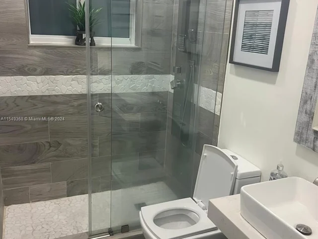 18214 SW 144th Pl Side, Miami FL 33177