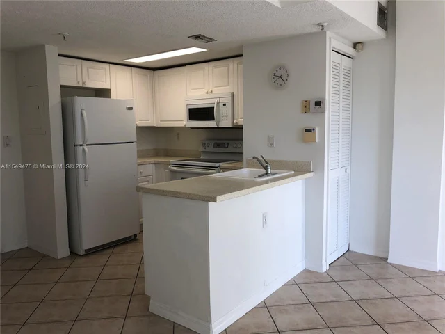 1918 Brickell Ave # 506, Miami FL 33129