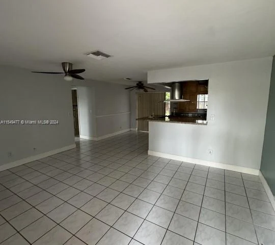 4967 SW 91st Ter, Cooper City FL 33328