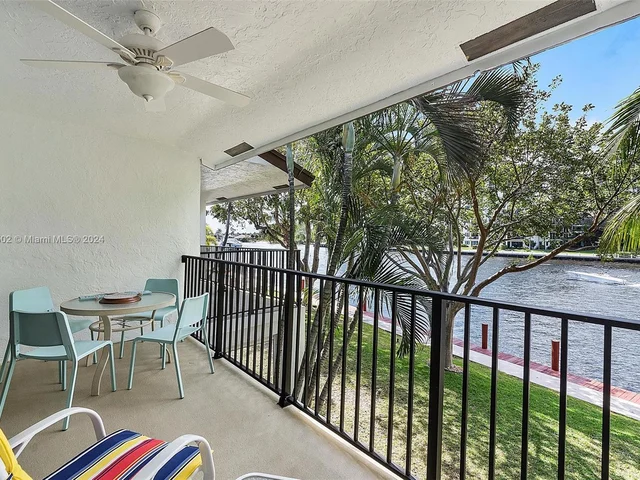 1301 N Riverside Dr # 18, Pompano Beach FL 33062
