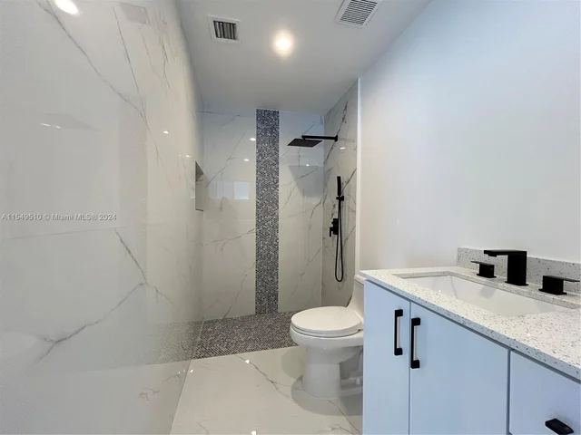 20460 SW 122nd Pl, Miami FL 33177