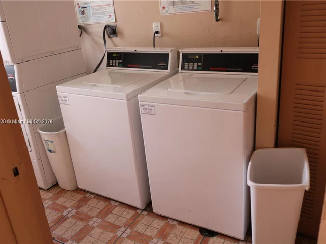 6801 Harding Ave # 523, Miami Beach FL 33141