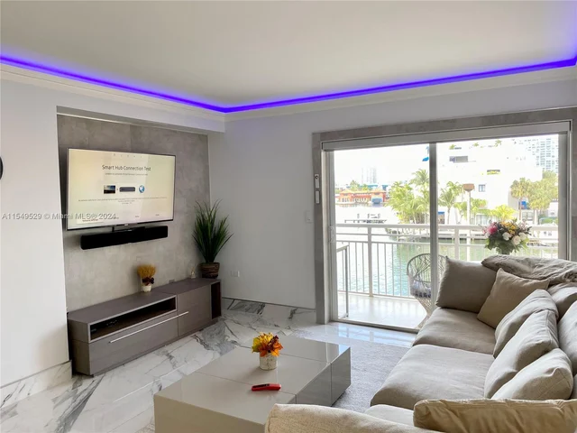 400 Kings Point Dr # 314, Sunny Isles Beach FL 33160