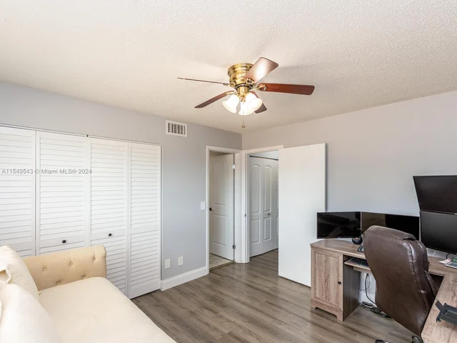 12451 NW 3rd St # B3, Plantation FL 33325