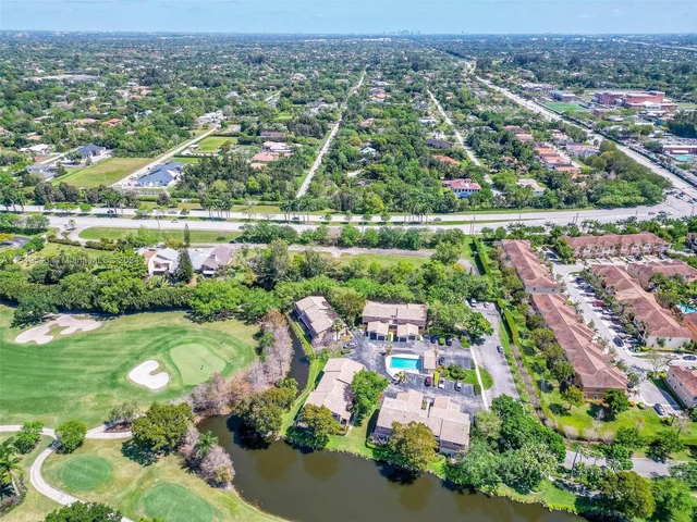 12451 NW 3rd St # B3, Plantation FL 33325