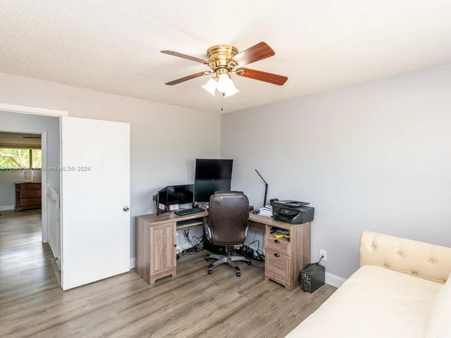 12451 NW 3rd St # B3, Plantation FL 33325