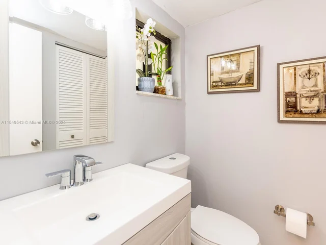 12451 NW 3rd St # B3, Plantation FL 33325