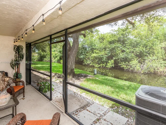 12451 NW 3rd St # B3, Plantation FL 33325