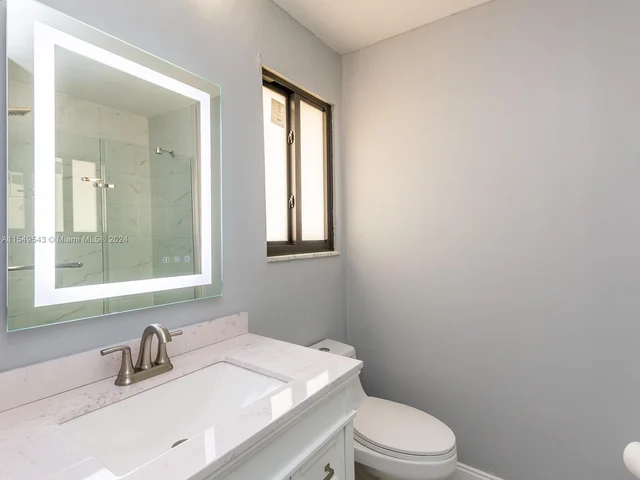 12451 NW 3rd St # B3, Plantation FL 33325