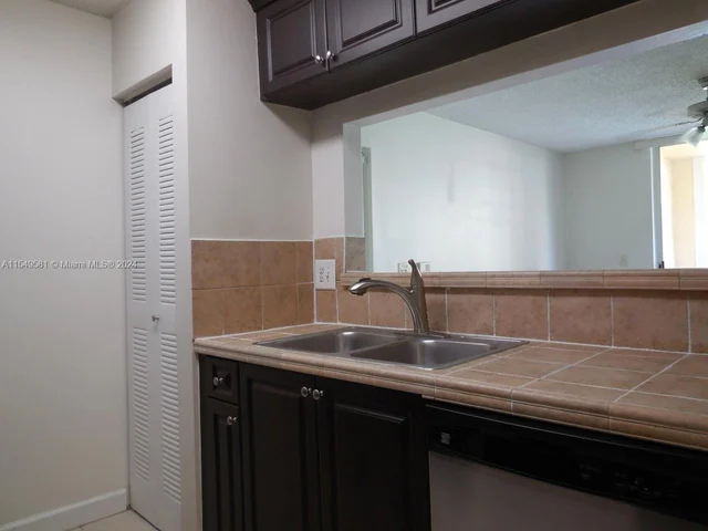 1743 Village Blvd # 106, West Palm Beach FL 33409