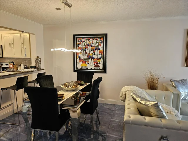 7770 NW 50th St # 108, Lauderhill FL 33351