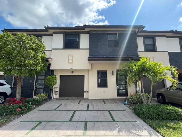 15955 NW 91st Ct # 15955, Miami Lakes FL 33018